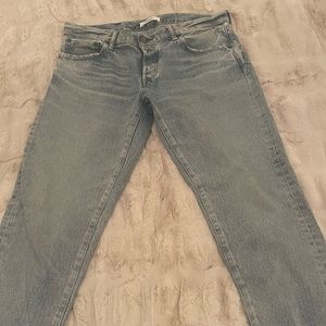 Moussy Vintage straight leg jean.